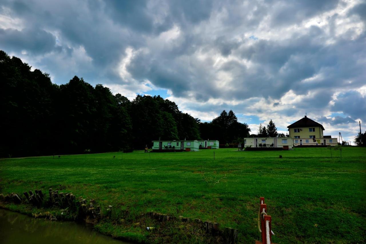 Lesny Zakatek Radocza Hotel Exterior photo